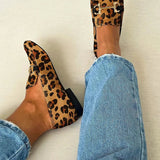 Dámské mokasíny v elegantním stylu s leopardím vzorem