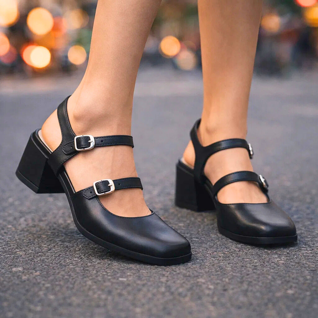 Dámské kozačky v elegantním stylu, na podpatku