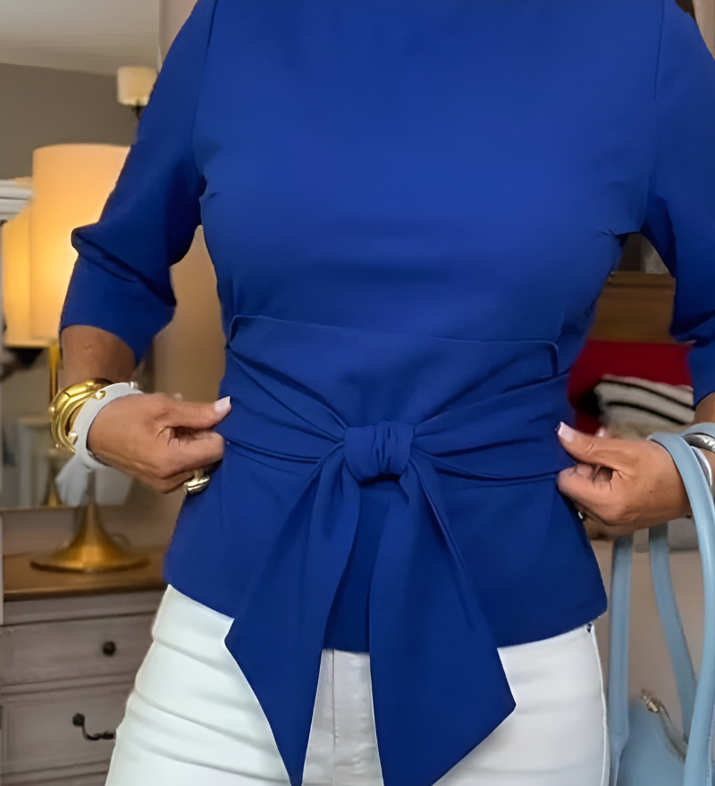 Dámský top v elegantním stylu