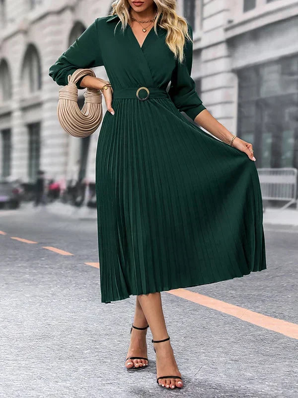 Dámské maxi šaty v elegantním stylu, s plisovaným detailem
