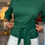 Dámský top v elegantním stylu