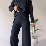 Dámský módní kousek v elegantním stylu