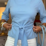 Dámský top v elegantním stylu