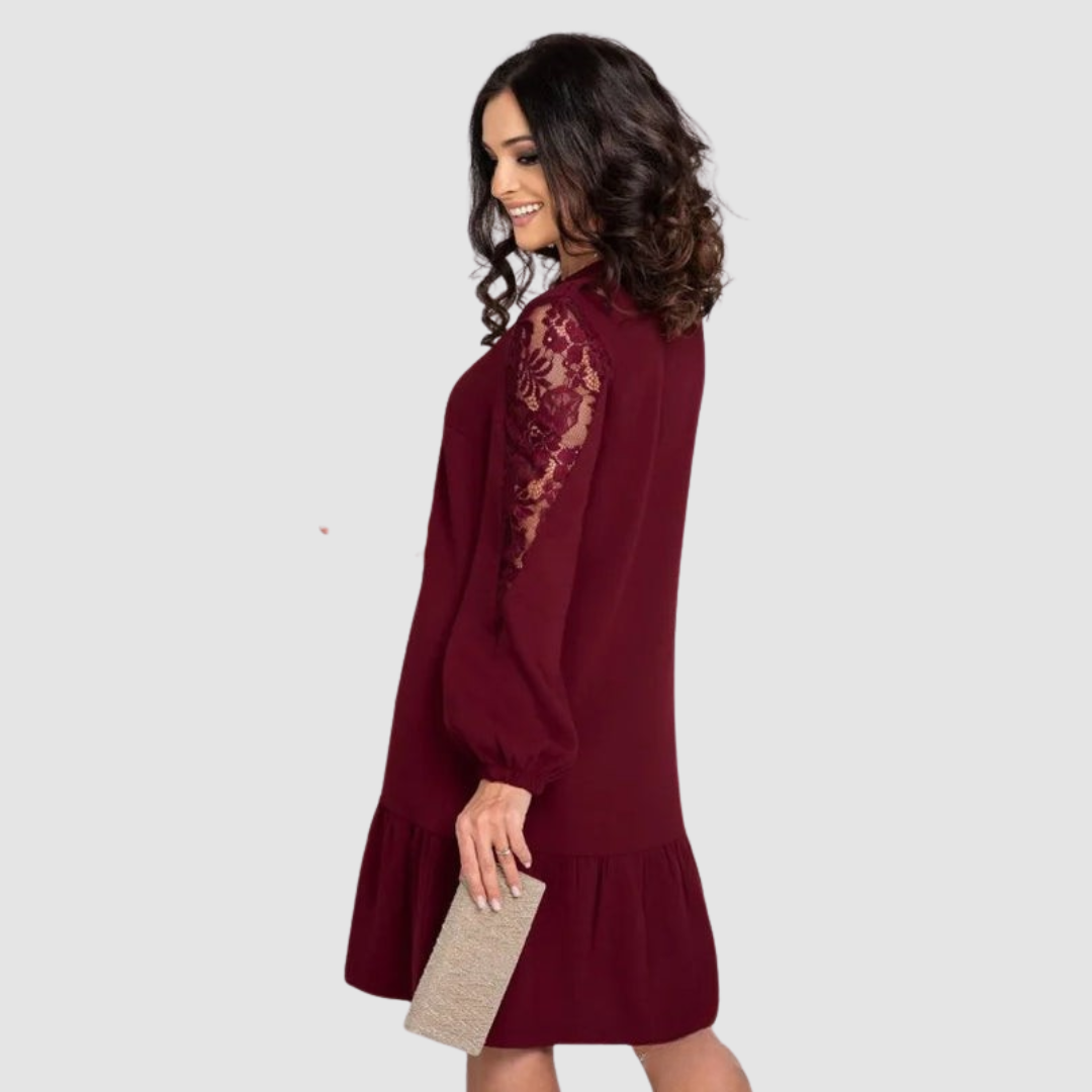 Dámské maxi šaty s krajkovým detailem