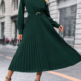 Dámské maxi šaty v elegantním stylu, s plisovaným detailem