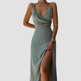 Dámské maxi šaty ze saténu