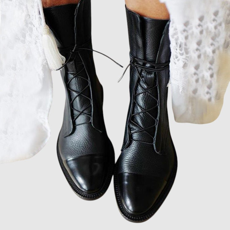 Dámské kozačky v elegantním stylu
