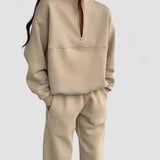Dámský módní kousek s kapucí