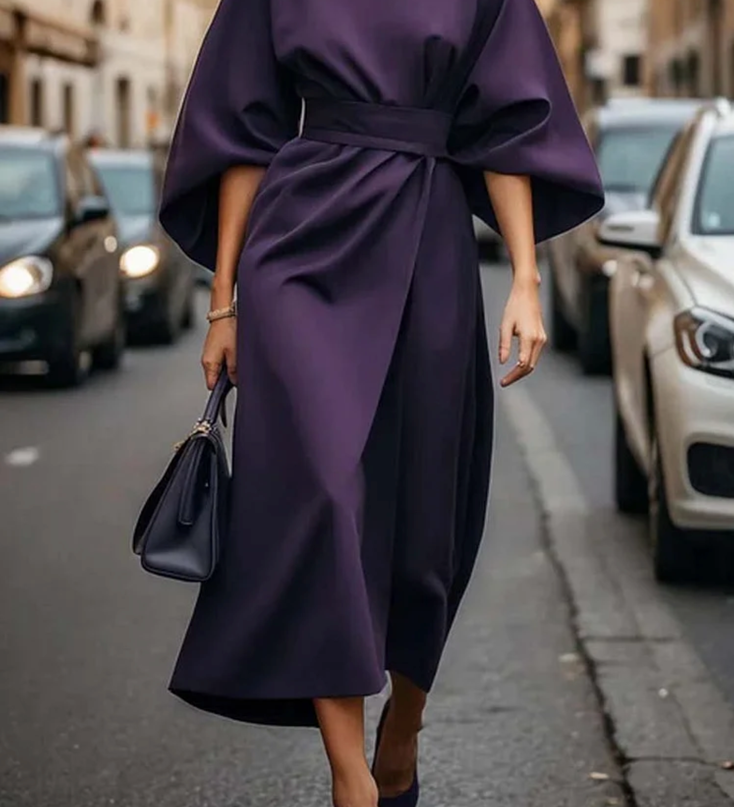 Dámské šaty v elegantním stylu