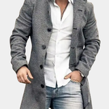 Dámský módní kousek v elegantním stylu