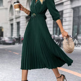 Dámské maxi šaty v elegantním stylu, s plisovaným detailem