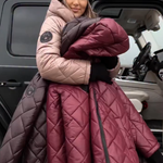 Dámský kabát s kapucí