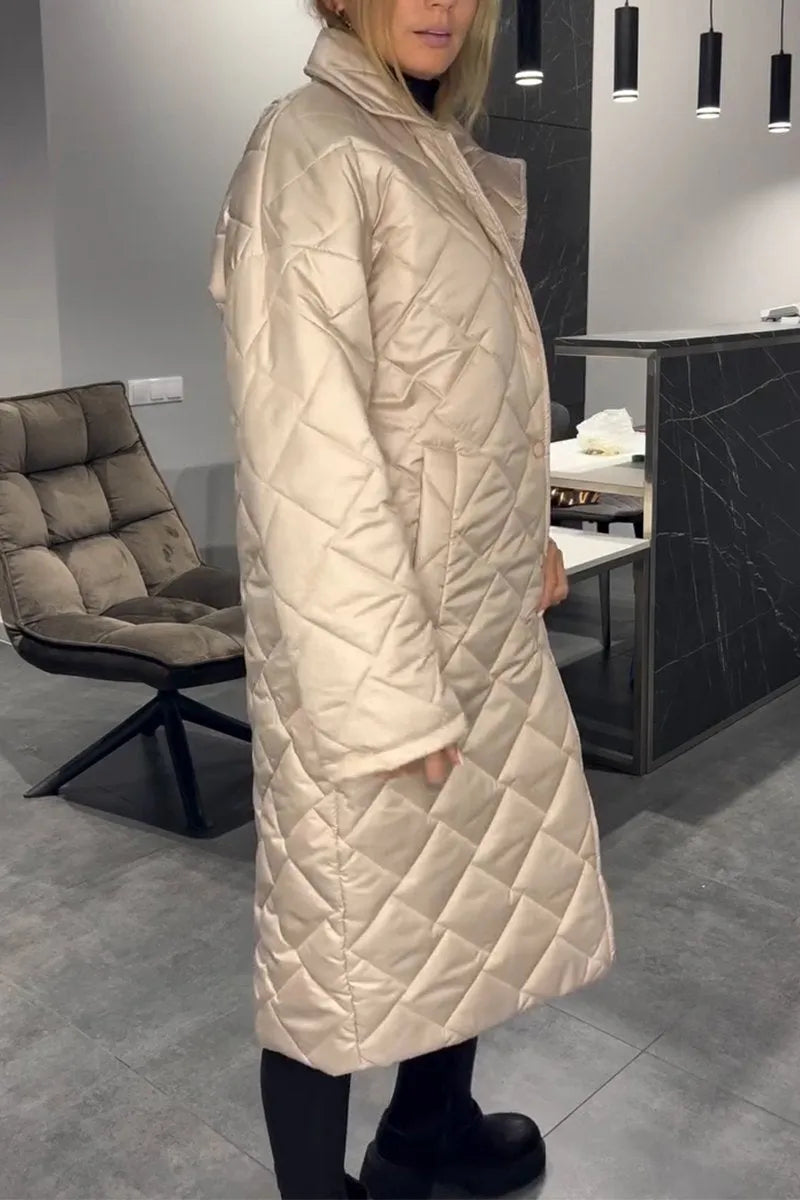 Dámský kabát v elegantním stylu s leopardím vzorem