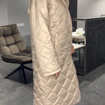 Dámský kabát v elegantním stylu s leopardím vzorem