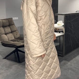 Dámský kabát v elegantním stylu s leopardím vzorem