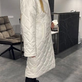 Dámský kabát v elegantním stylu s leopardím vzorem