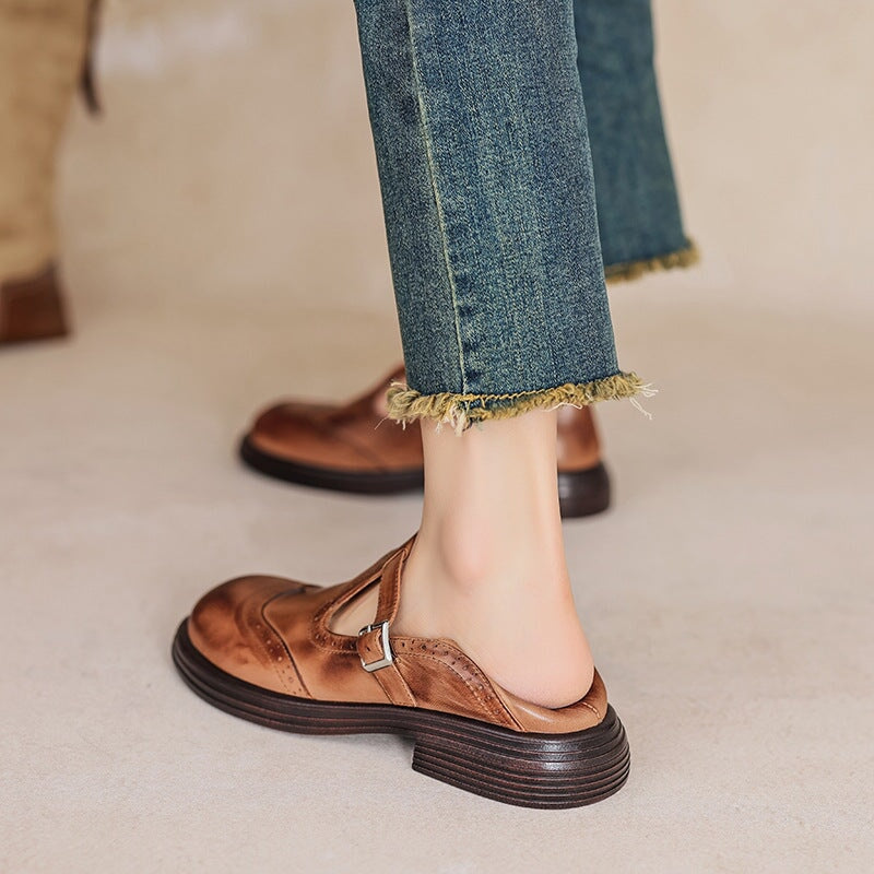 Dámské sandály ve vintage stylu